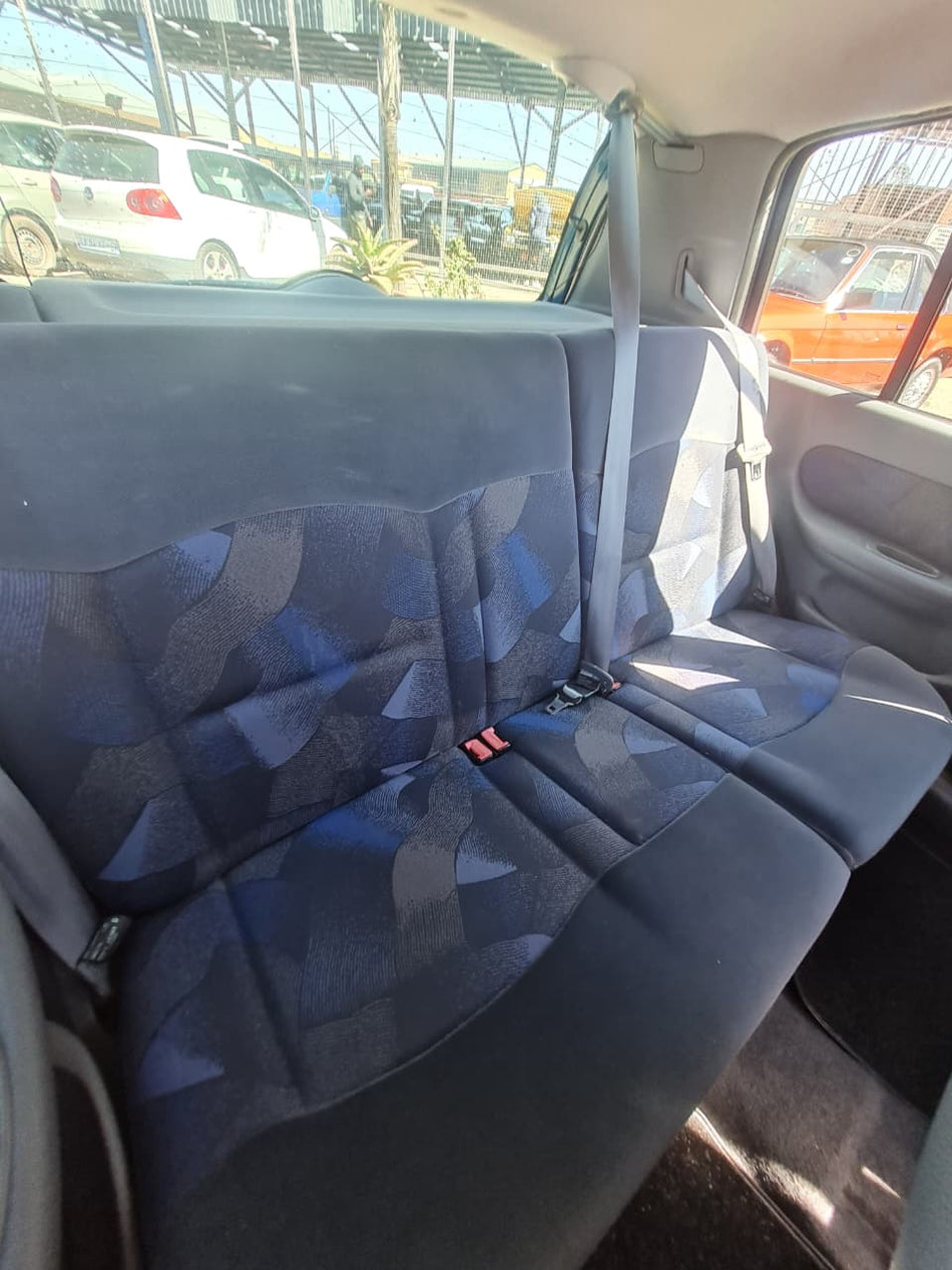 2002 Renault Clio