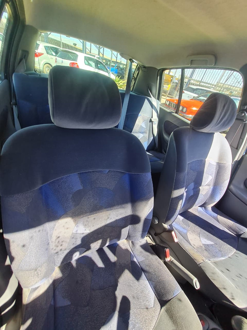 2002 Renault Clio