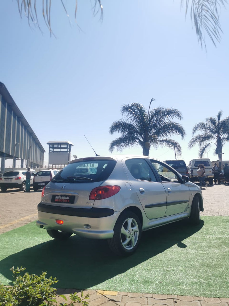 2006 Peugeot 206