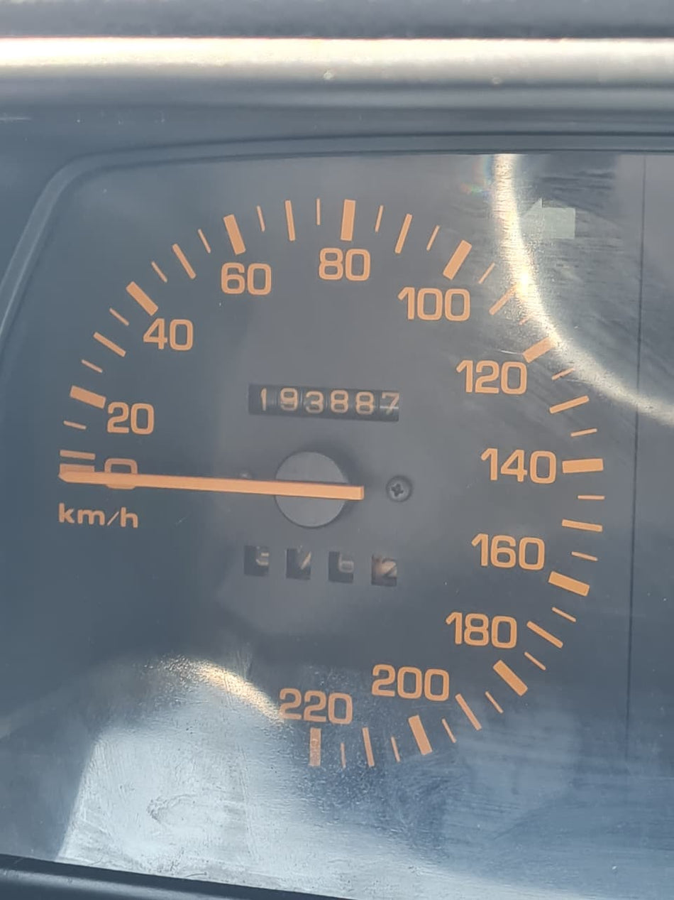 1987 Mazda 323