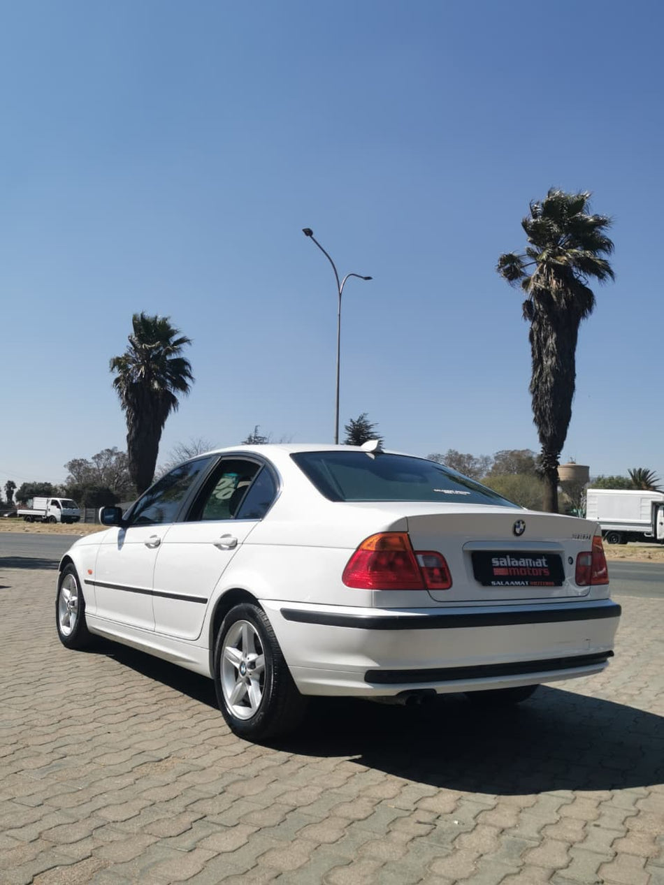 2001 BMW E46 320i Automatic