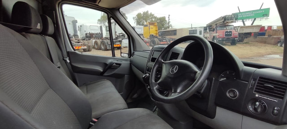 2013 Mercedes-Benz Sprinter 519 P/V