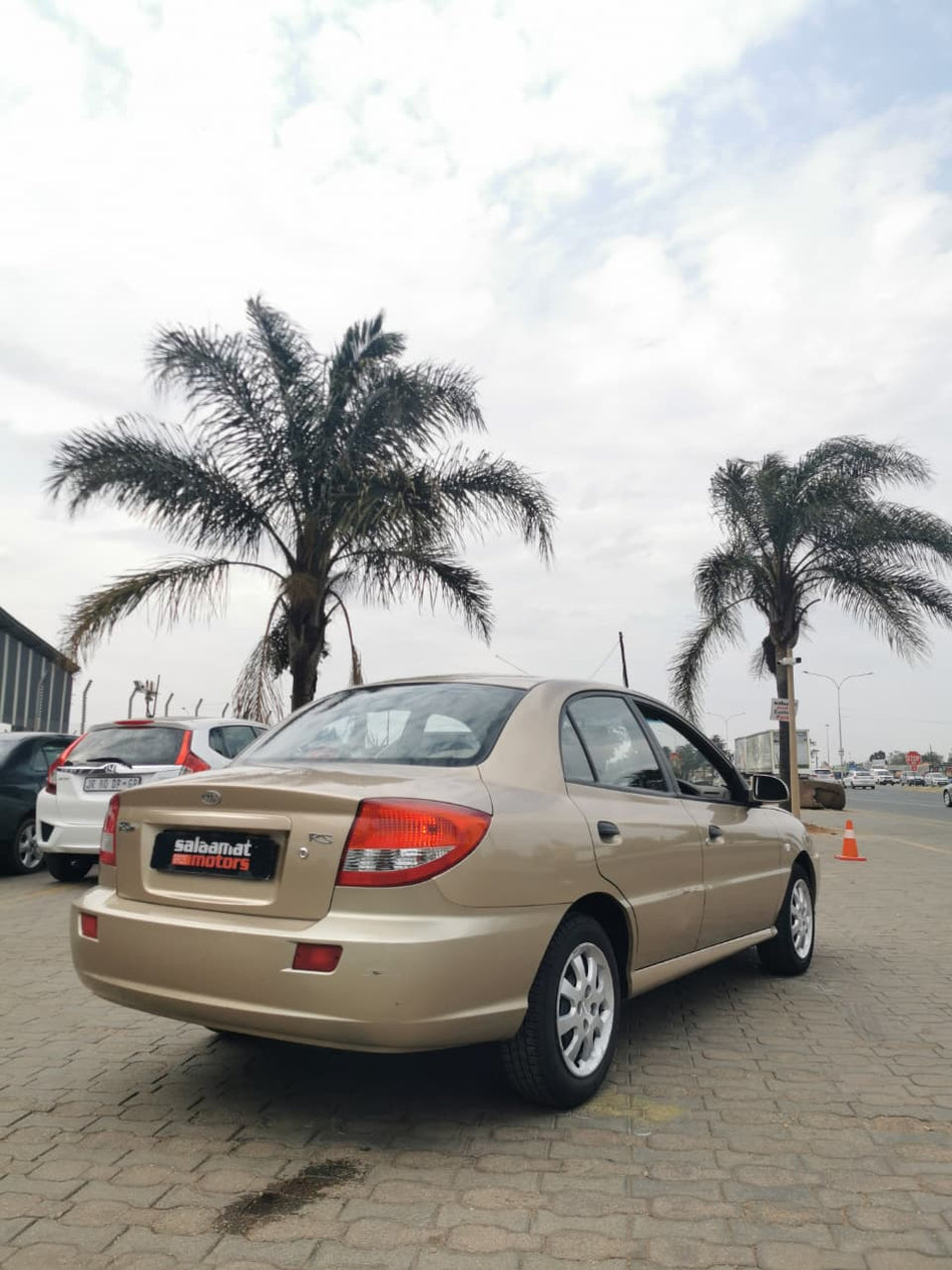2004 Kia Rio