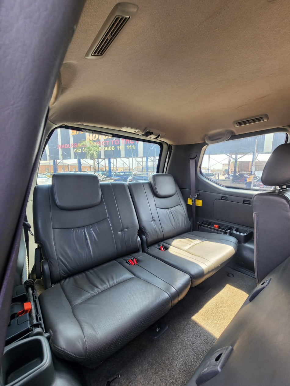 2006 Toyota Prado 4.0L V6 VX B4 Armoured 4x4 Automatic