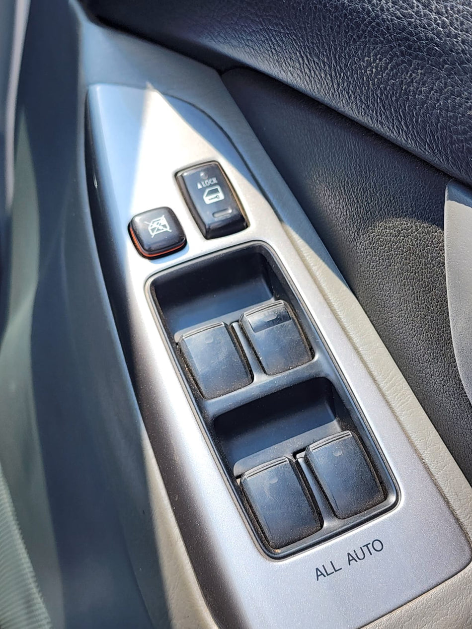 2006 Toyota Prado 4.0L V6 VX B4 Armoured 4x4 Automatic