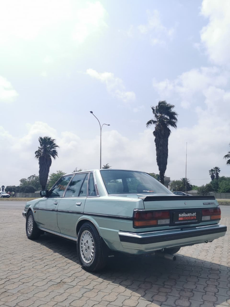 1986 Toyota Cressida 2.8i Digital Cluster Automatic