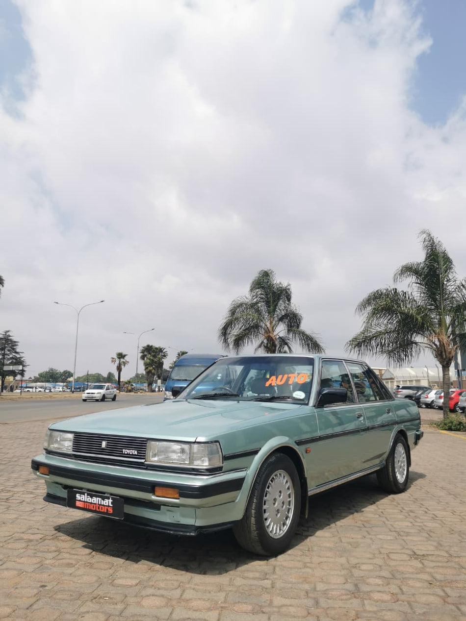 1986 Toyota Cressida 2.8i Digital Cluster Automatic