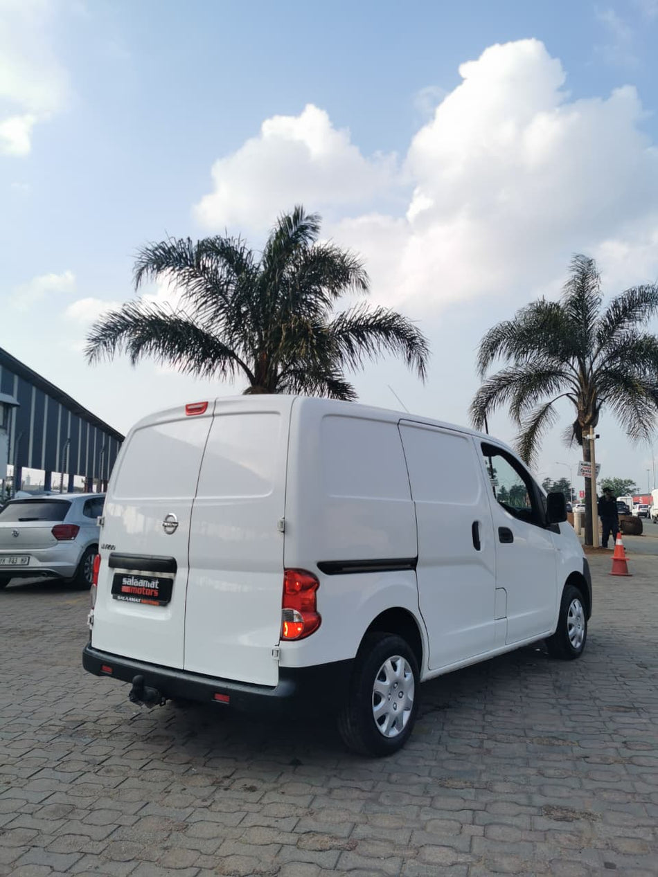 2014 Nissan NV200