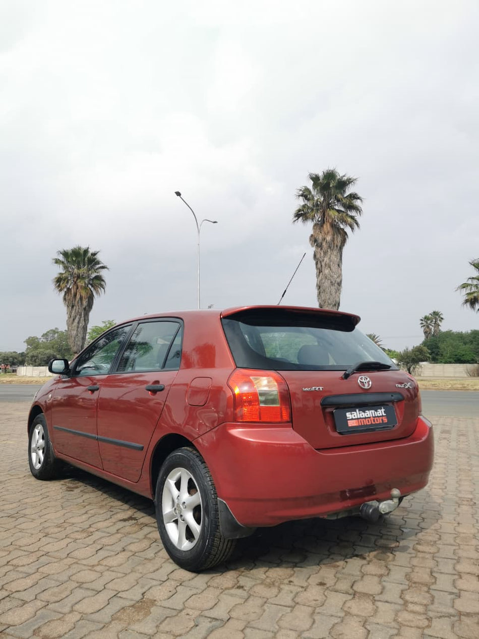 2004 Toyota RunX 140 RT