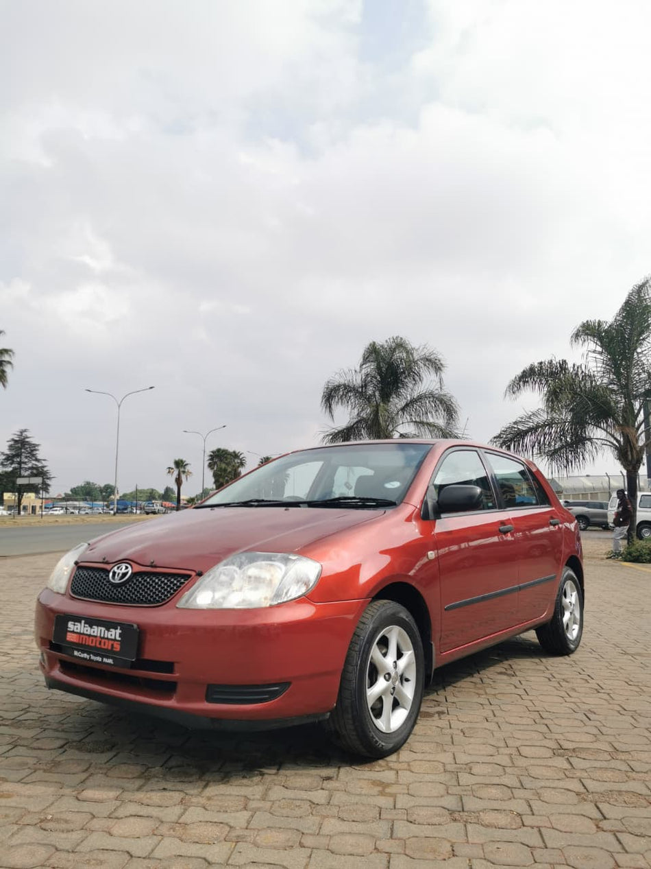 2004 Toyota RunX 140 RT