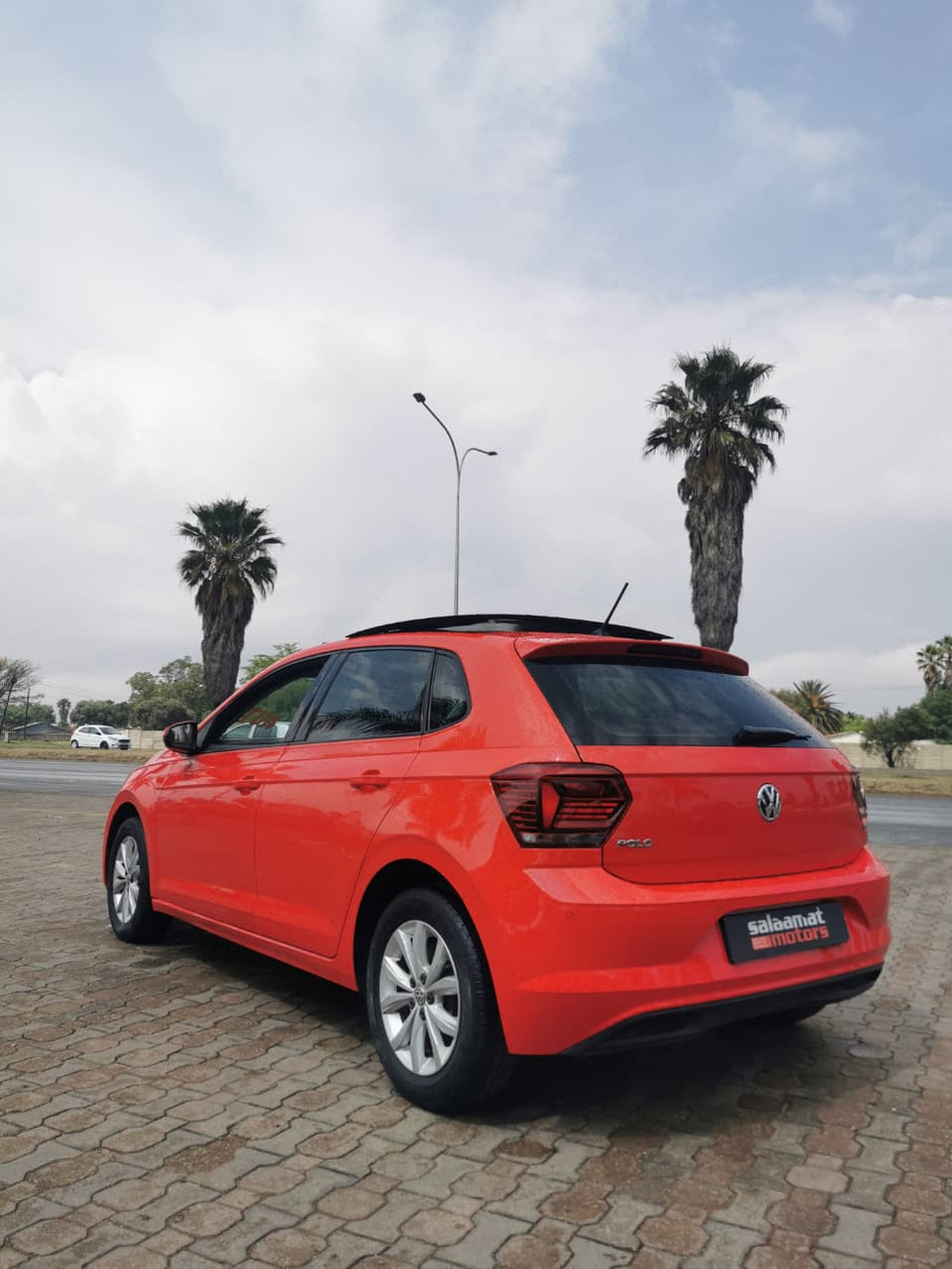 2018 Volkswagen Polo TSI DSG Automatic Pan Sunroof