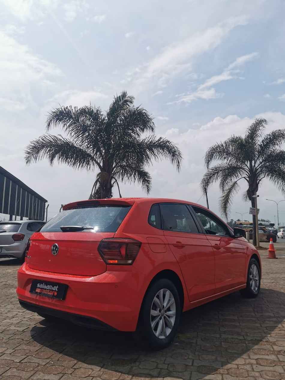 2018 Volkswagen Polo TSI DSG Automatic Pan Sunroof