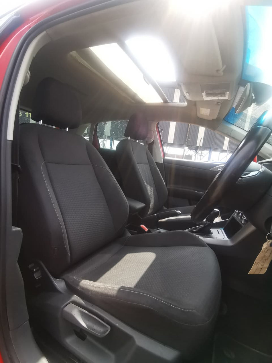 2018 Volkswagen Polo TSI DSG Automatic Pan Sunroof
