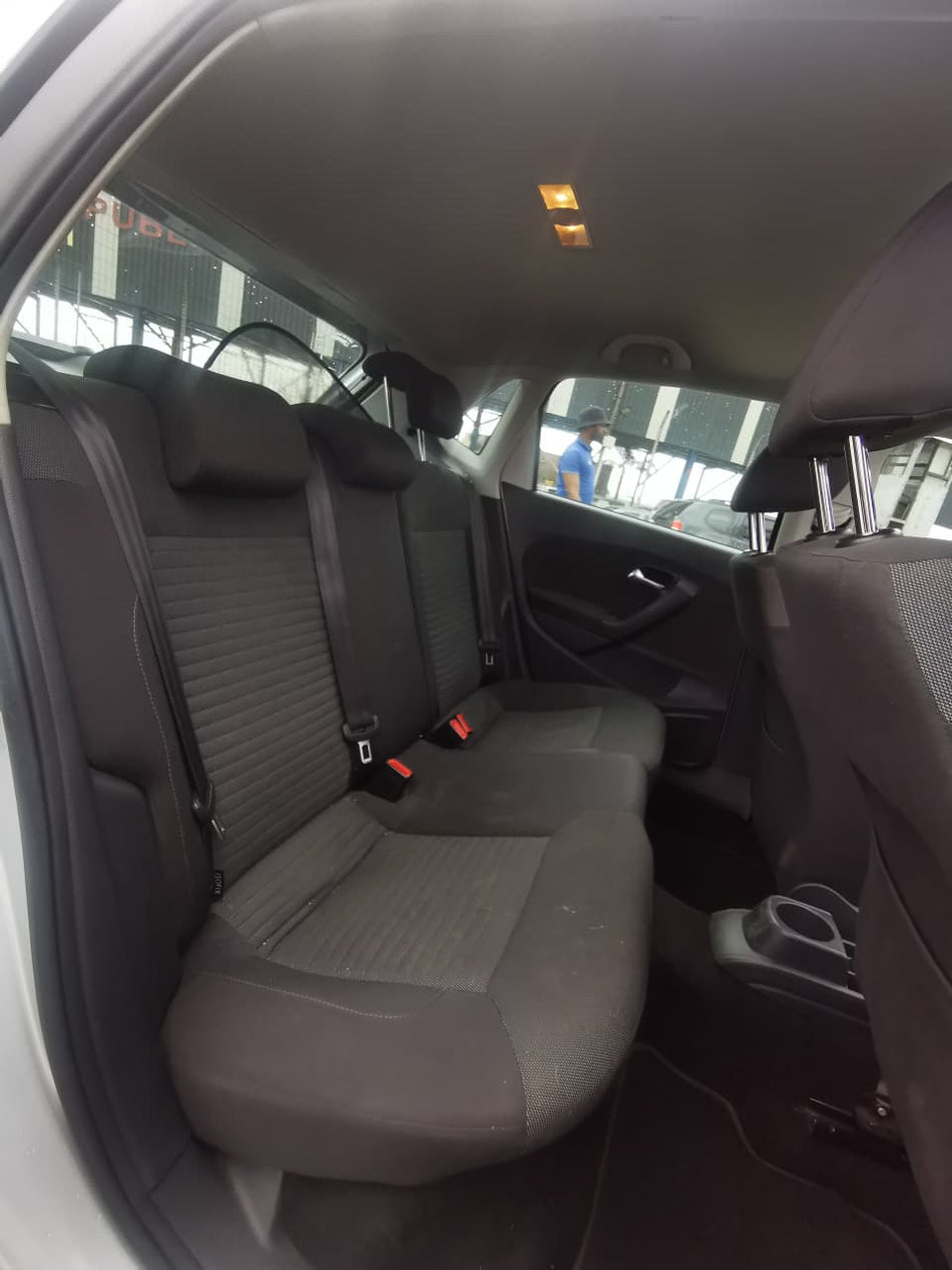 2012 Volkswagen Polo 1.4 Comfortline Pan Sunroof