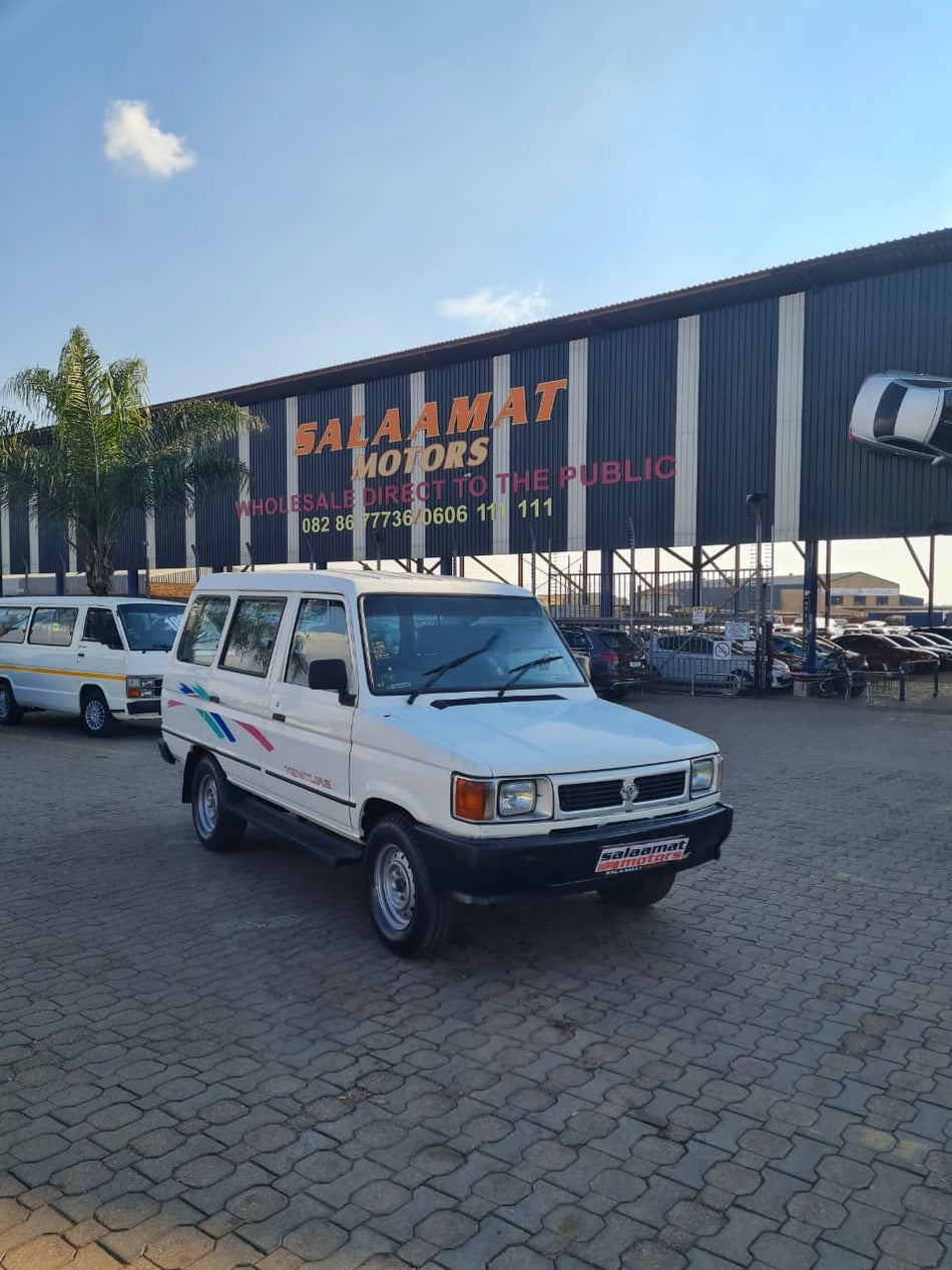 1994 Toyota Venture