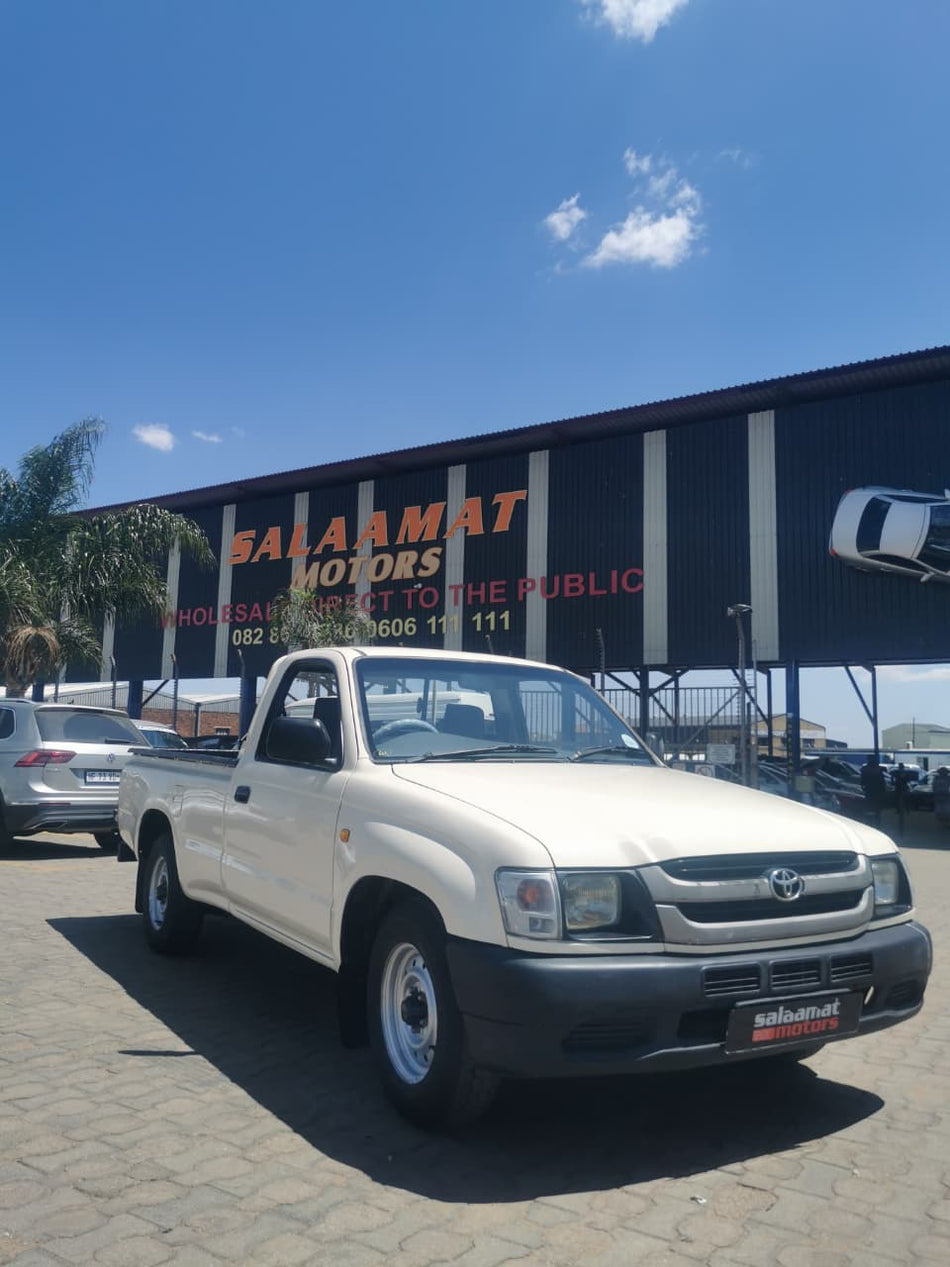 2003 Toyota Hilux 2.0