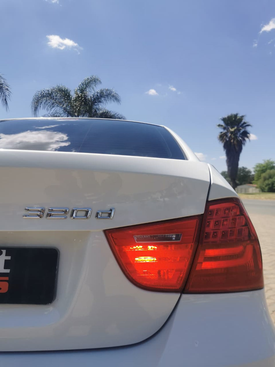 2011 BMW 320d Automatic