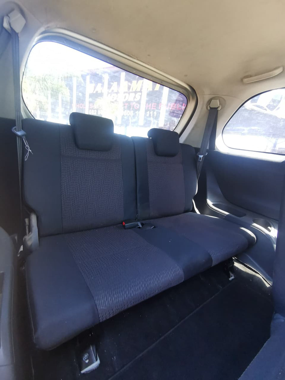 2013 Toyota Avanza TX 1.5 VVTI 7 Seater