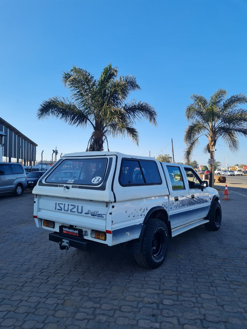Isuzu KB280 DT LE 4x4 Reef