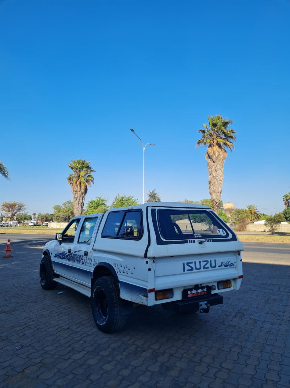Isuzu KB280 DT LE 4x4 Reef