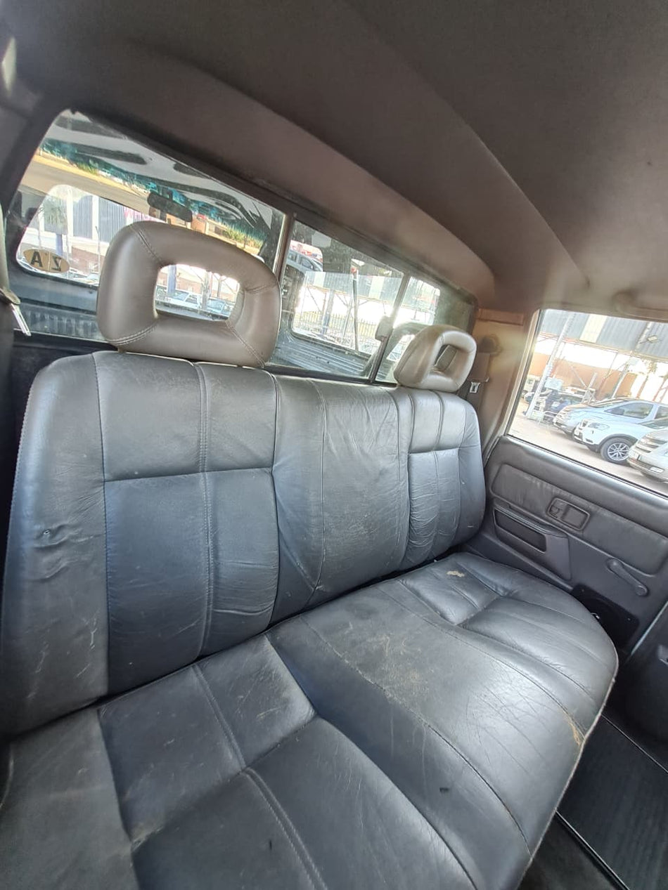 Isuzu KB280 DT LE 4x4 Reef