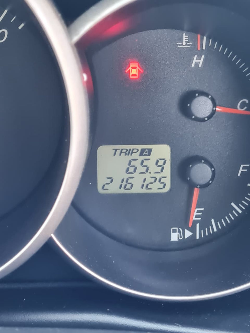 2004 Mazda 3