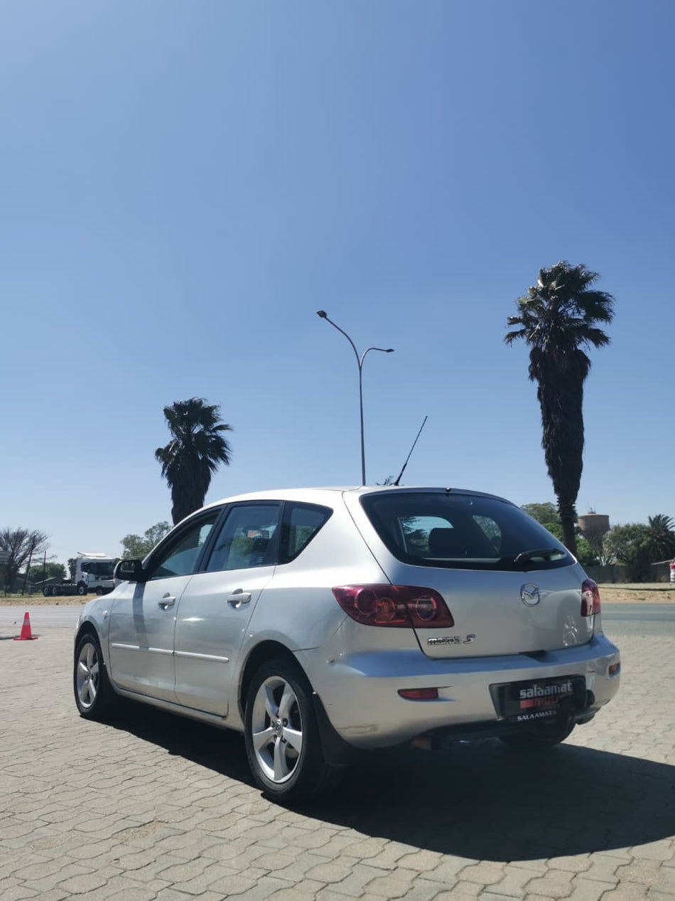 2005 Mazda 3