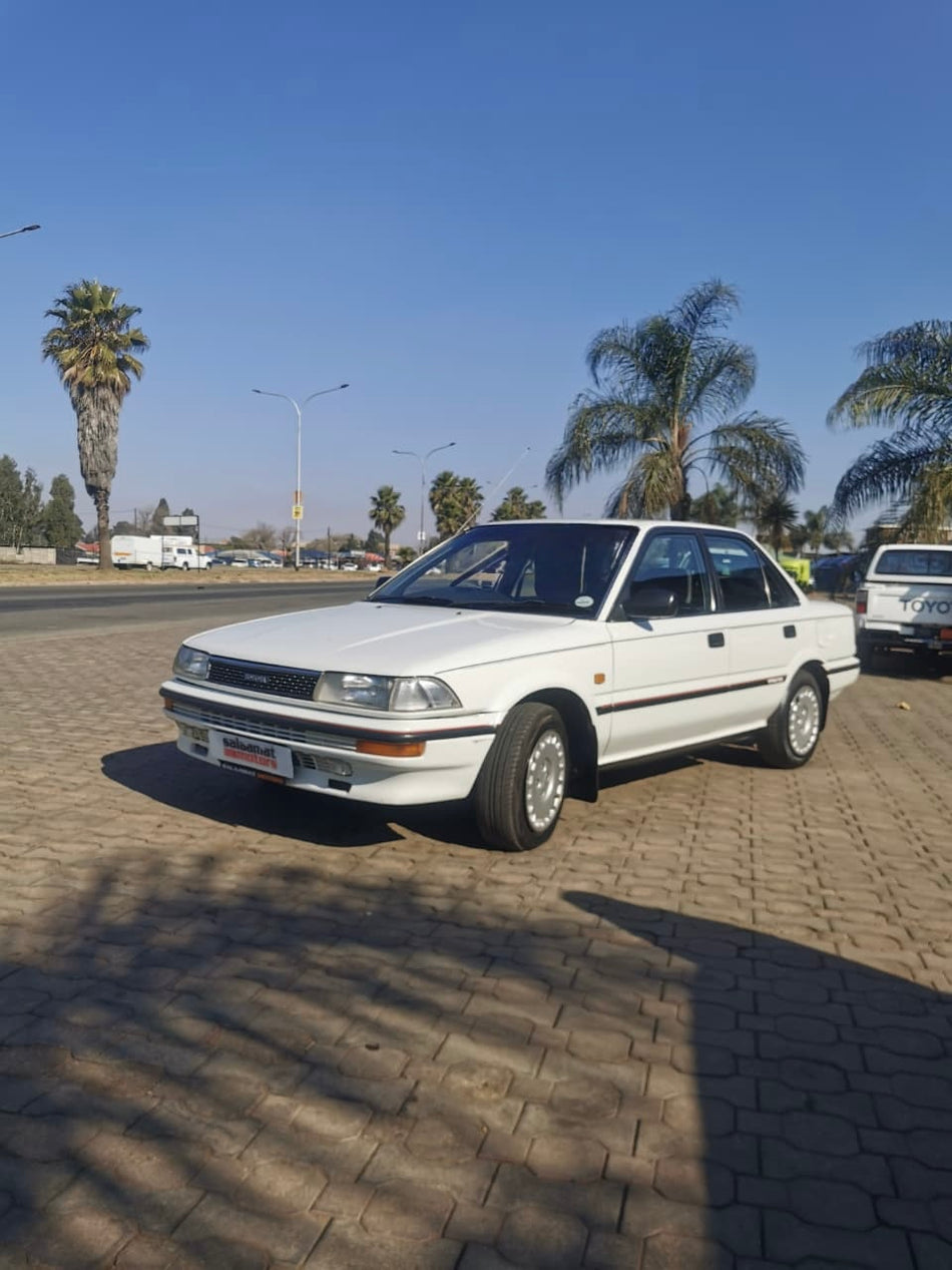 1988 Toyota Corolla GLS Executive 16V