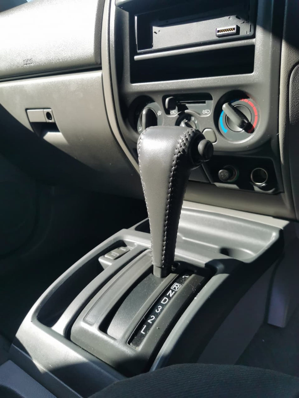 2005 Isuzu KB300 LX Automatic