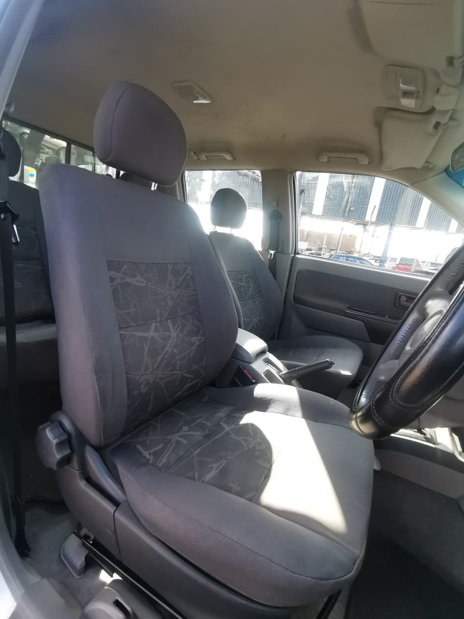 2005 Isuzu KB300 LX Automatic