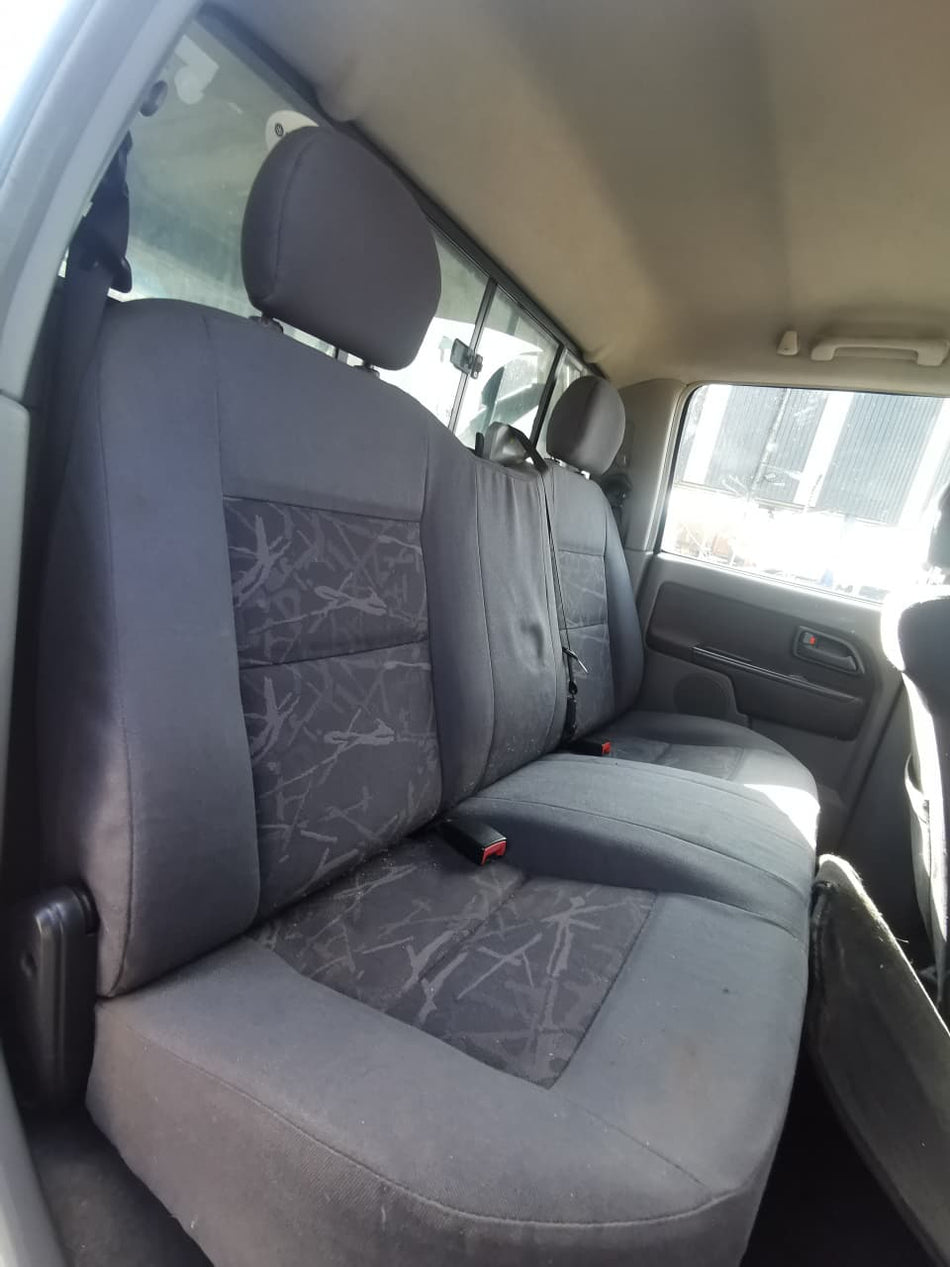 2005 Isuzu KB300 LX Automatic