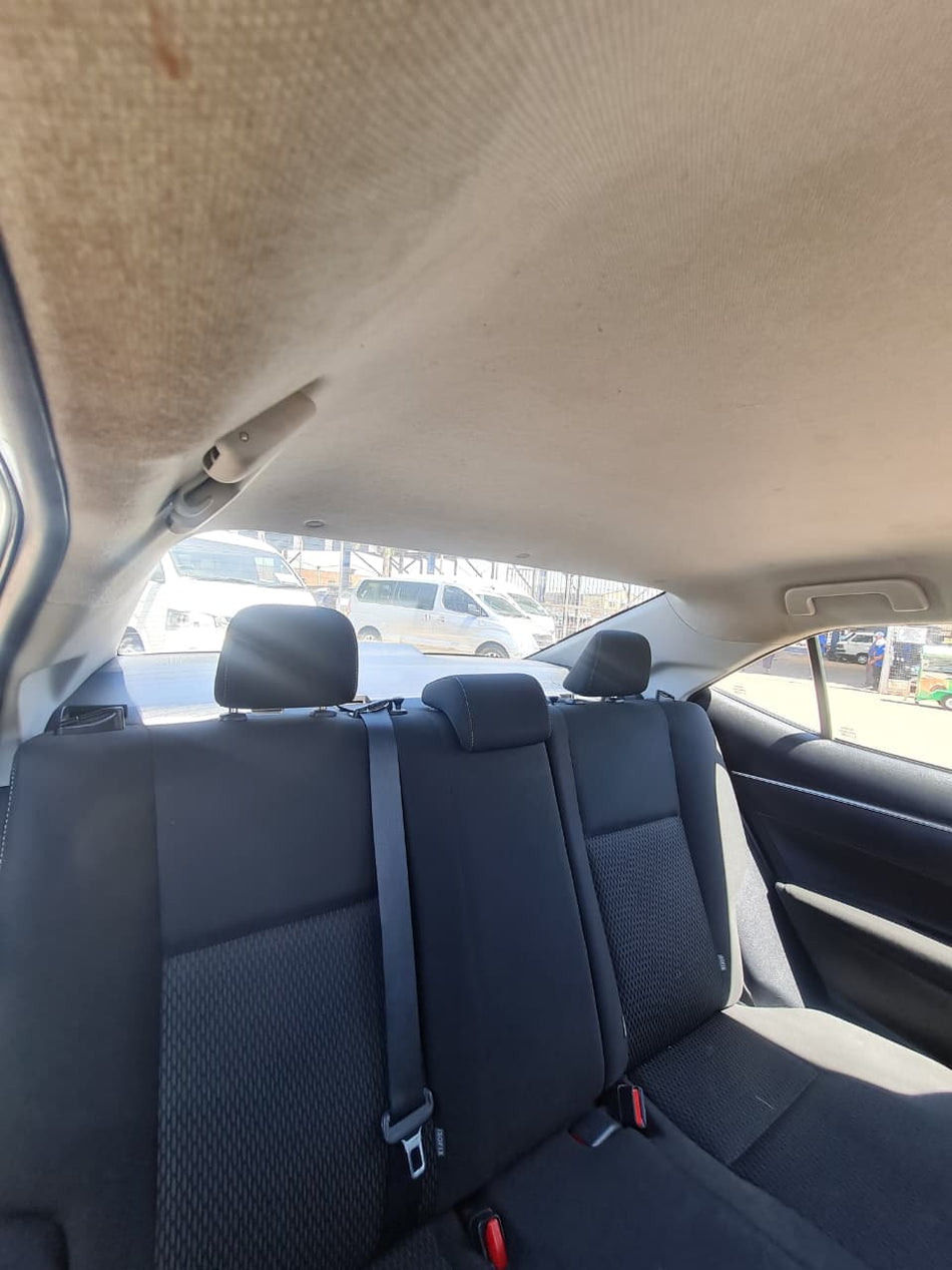 Toyota Corolla Prestige 1.6 6 Forward