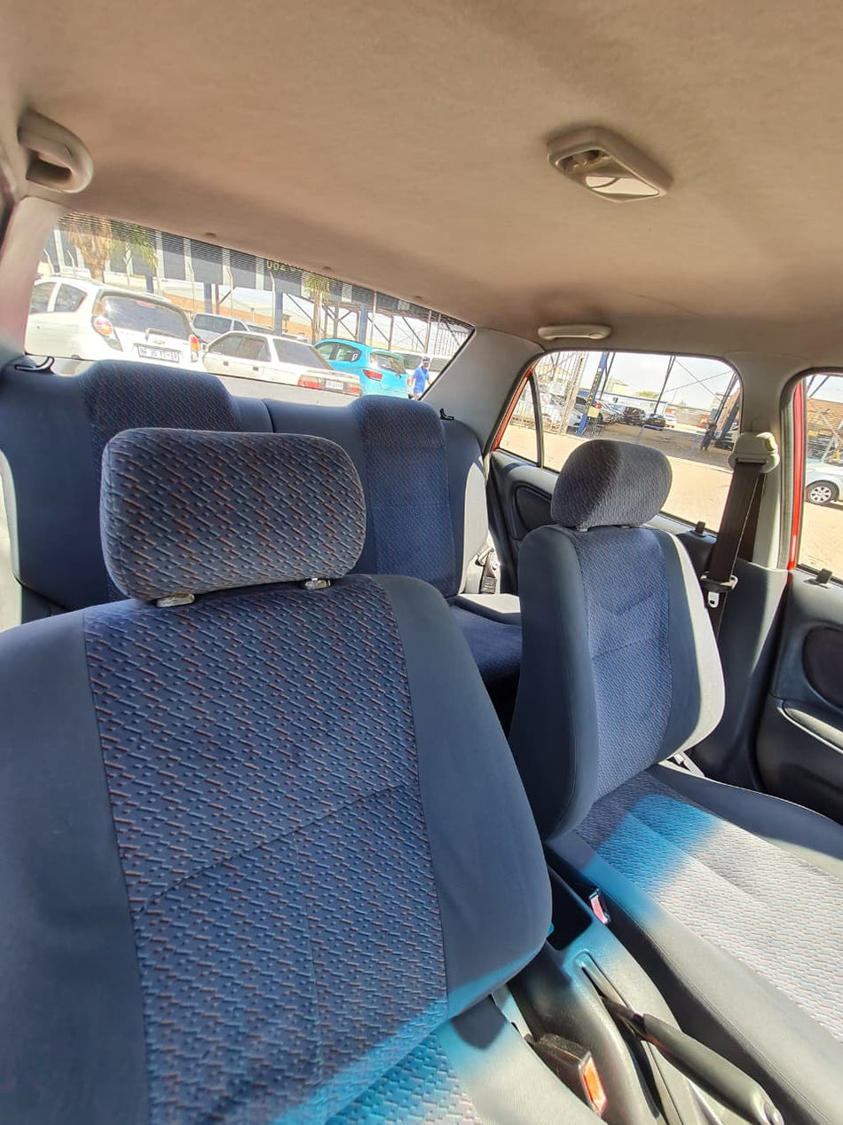 2001 Toyota Corolla 160i