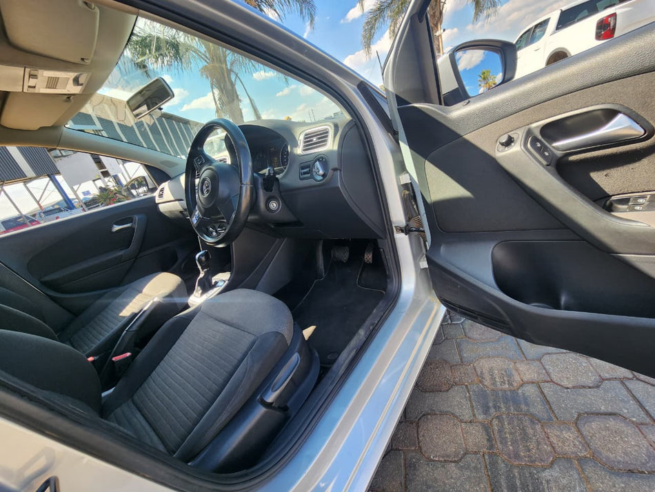 2013 Volkswagen Polo 1.6 Comfortline Automatic