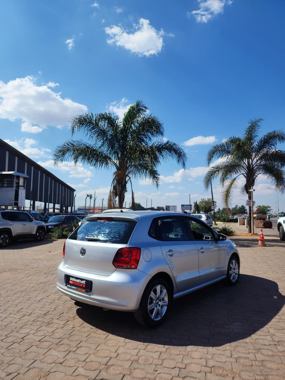 2013 Volkswagen Polo 1.6 Comfortline Automatic