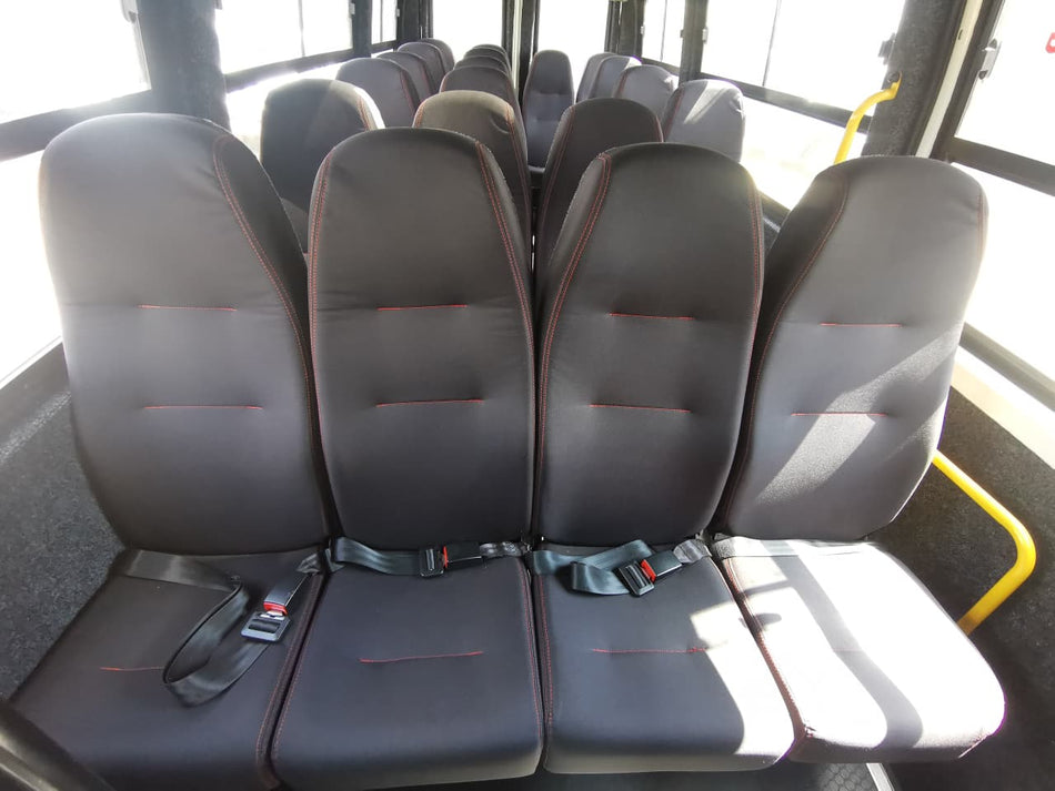 2014 Iveco Daily 3.0 HPI 50C15 23 Seater