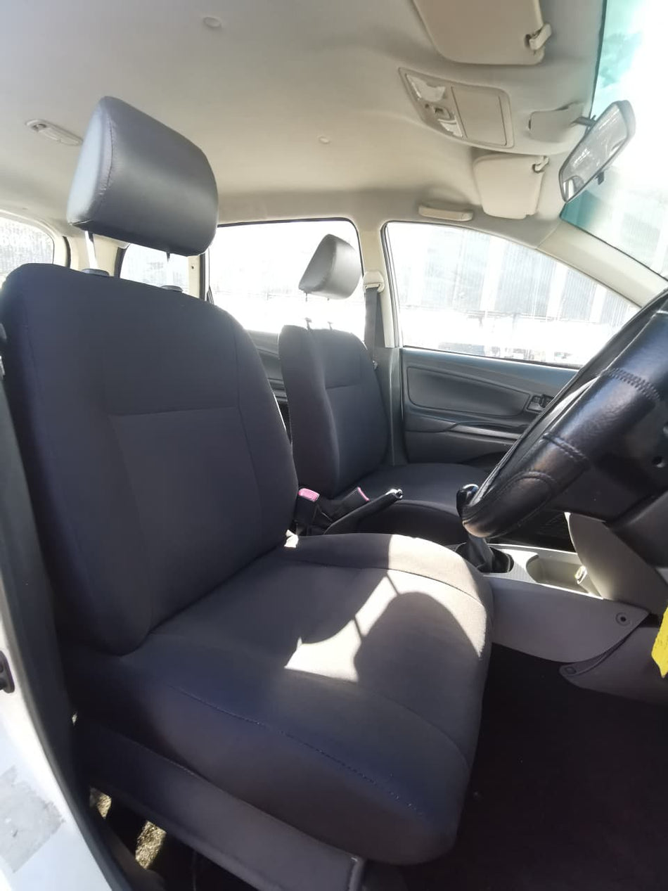 2012 Toyota Avanza P/V