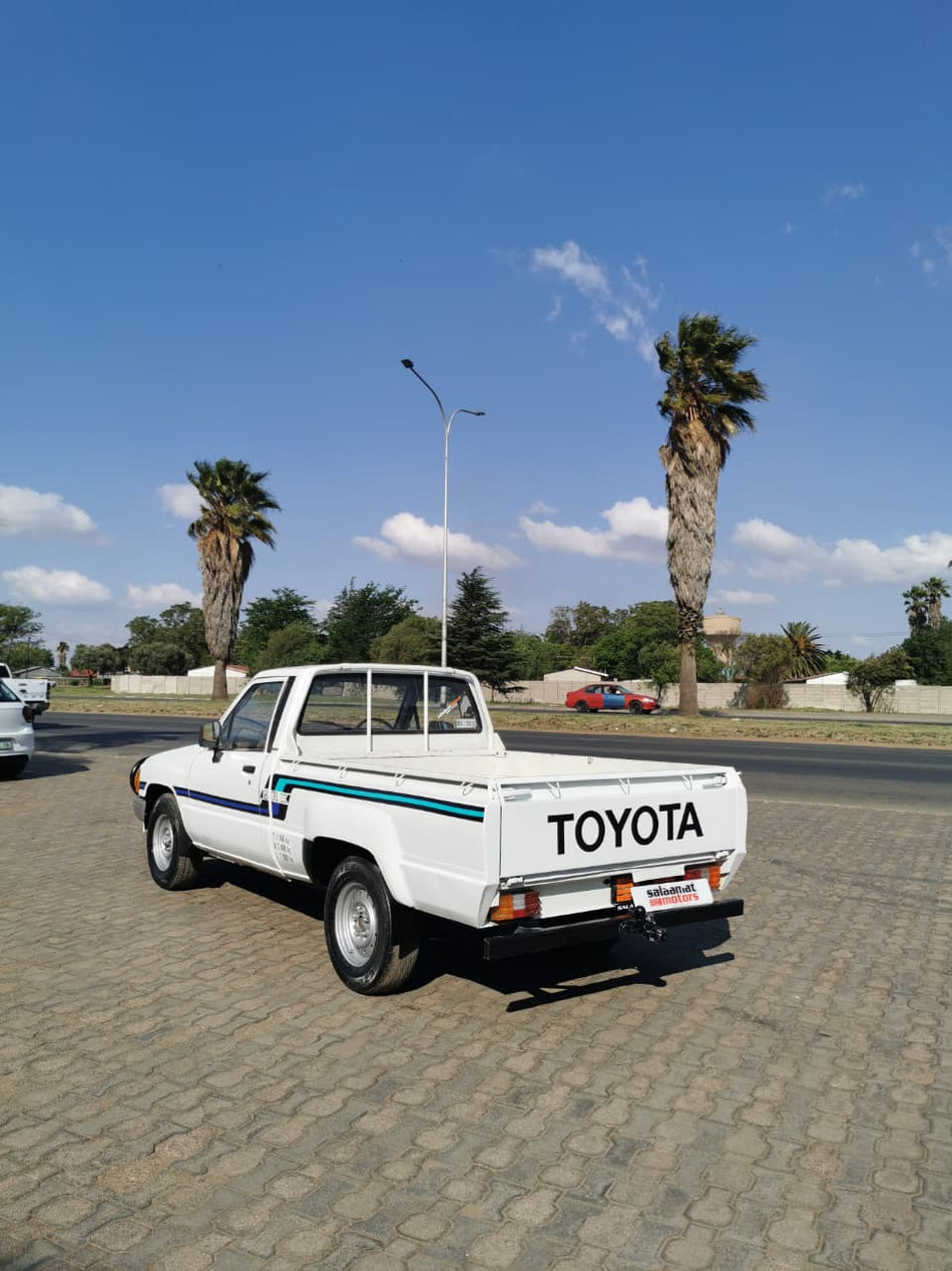 Toyota Hilux 1800 2Y