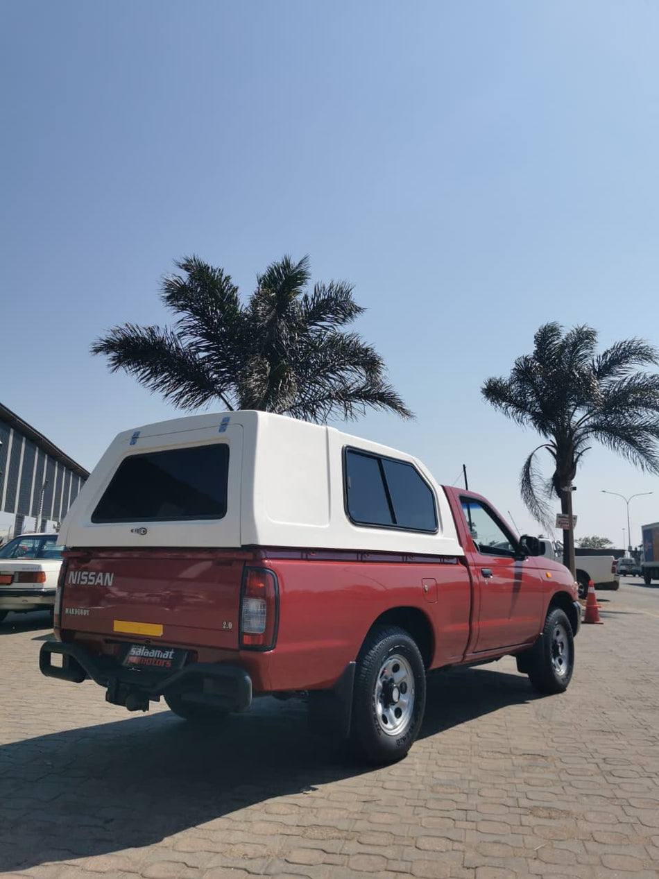 2000 Nissan Hardbody 2.0