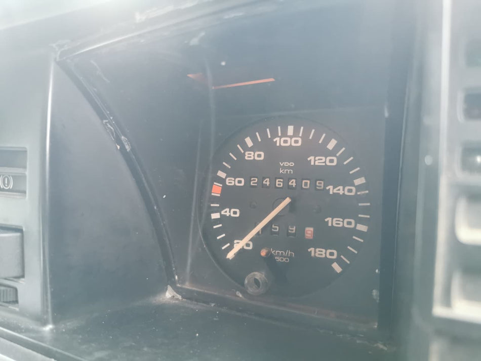 1989 Volkswagen Caravelle 2.1i