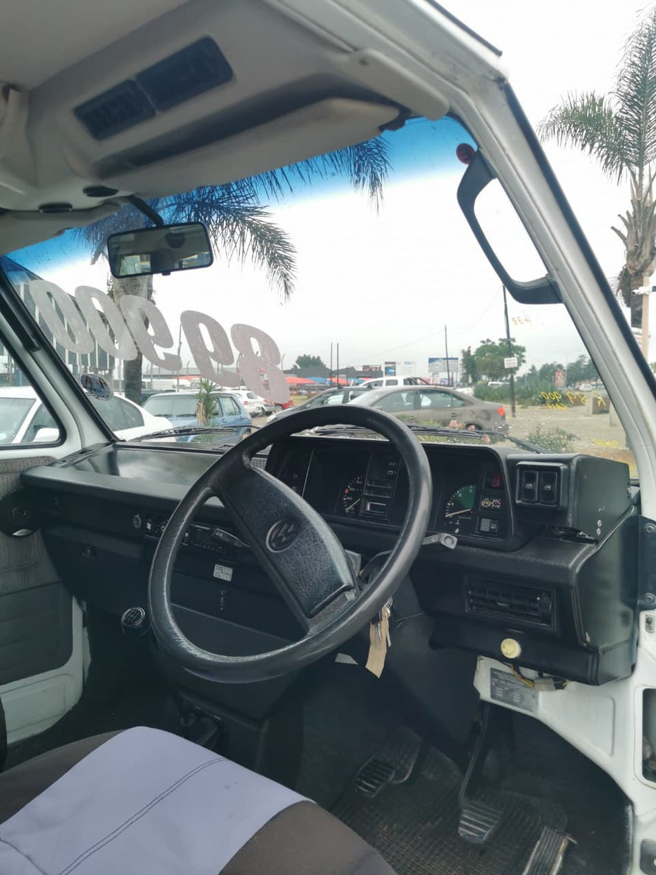 1989 Volkswagen Caravelle 2.1i