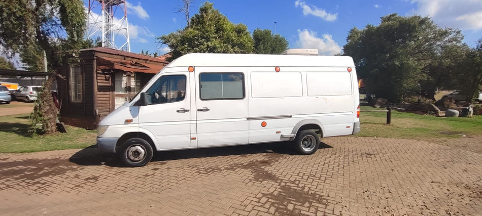 2002 Mercedes-Benz Sprinter 413 P/V
