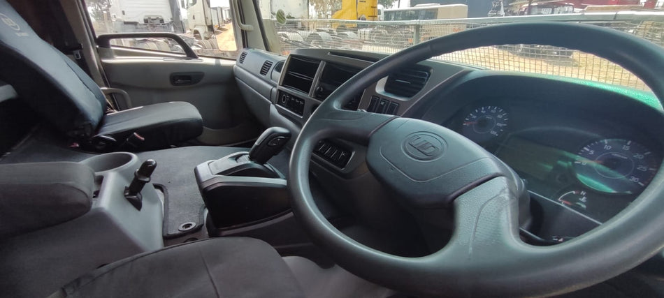 2021 UD Quester GWE 440 6X2 Horse Automatic