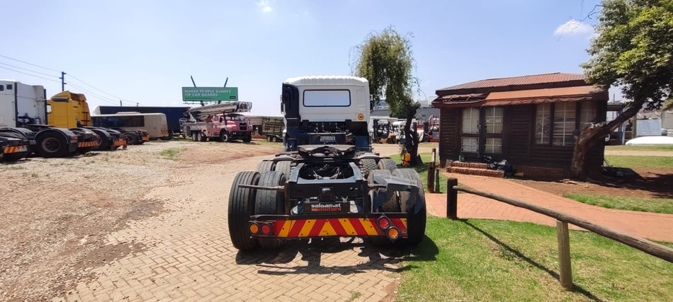 2021 UD Quester GWE 440 6X2 Horse Automatic