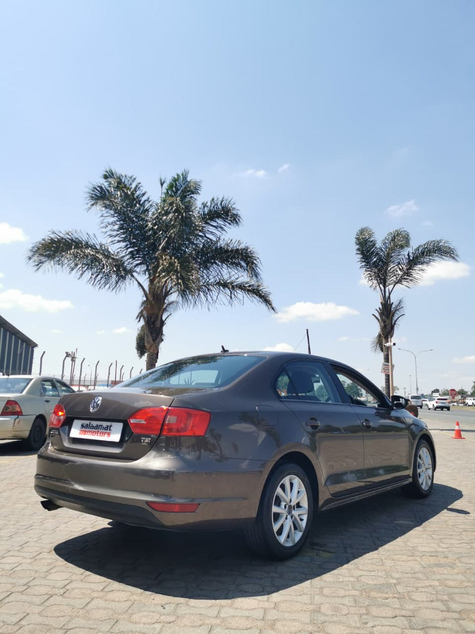 2014 Volkswagen Jetta 6 TSI DSG Automatic