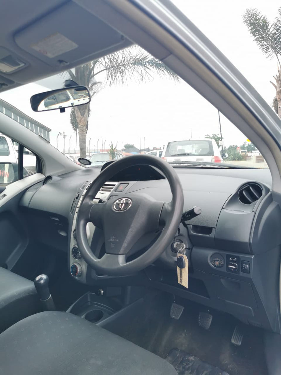 2005 Toyota Yaris 1.3