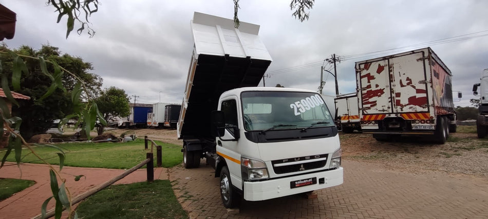 2013 Mitsubishi Fuso Canter Tipper