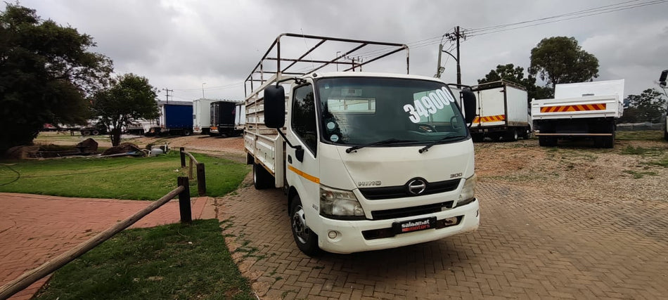 2012 Hino 300 Dropsides with cattle rail option 4 Ton Automatic
