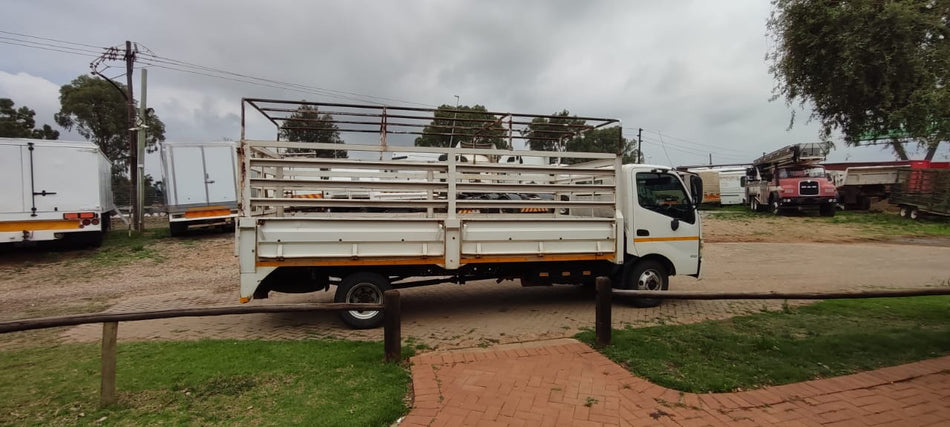 2012 Hino 300 Dropsides with cattle rail option 4 Ton Automatic