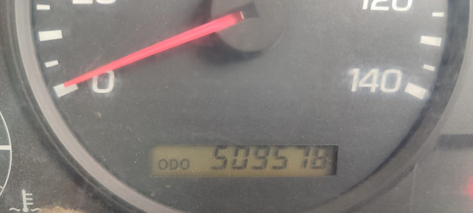 2014 Mitsubishi Fuso FN25-270 Fridge Body